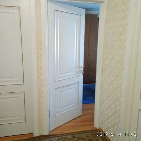 Комната Для Гостей Рядом С Станцией Метро Каменная Горка מינסק מראה חיצוני תמונה