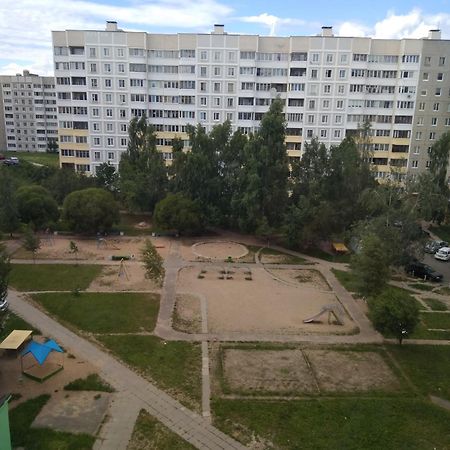 Комната Для Гостей Рядом С Станцией Метро Каменная Горка מינסק מראה חיצוני תמונה